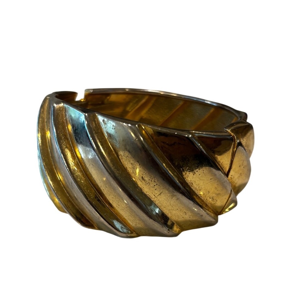 Hinged Cuff Bracelet OS Gold Ribbed Chunky Statement‎ Vintage